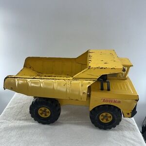 Vintage 1970s  Tonka XMB-975 Yellow - Pressed Steel Metal Dump Truck